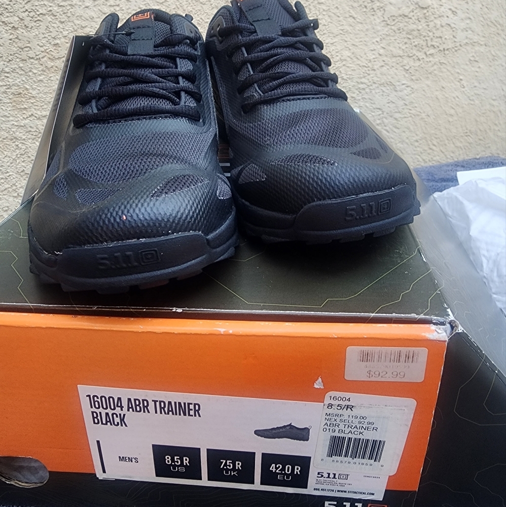 Nwt 5.11 ABR Trainer